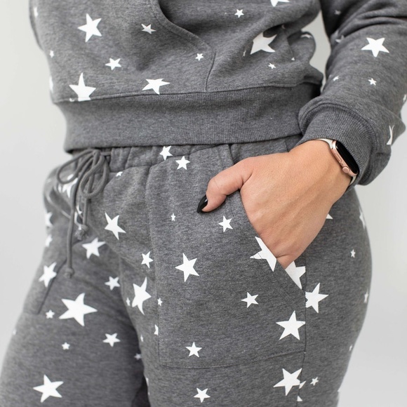 Shine Jogger - Picture 2 of 4